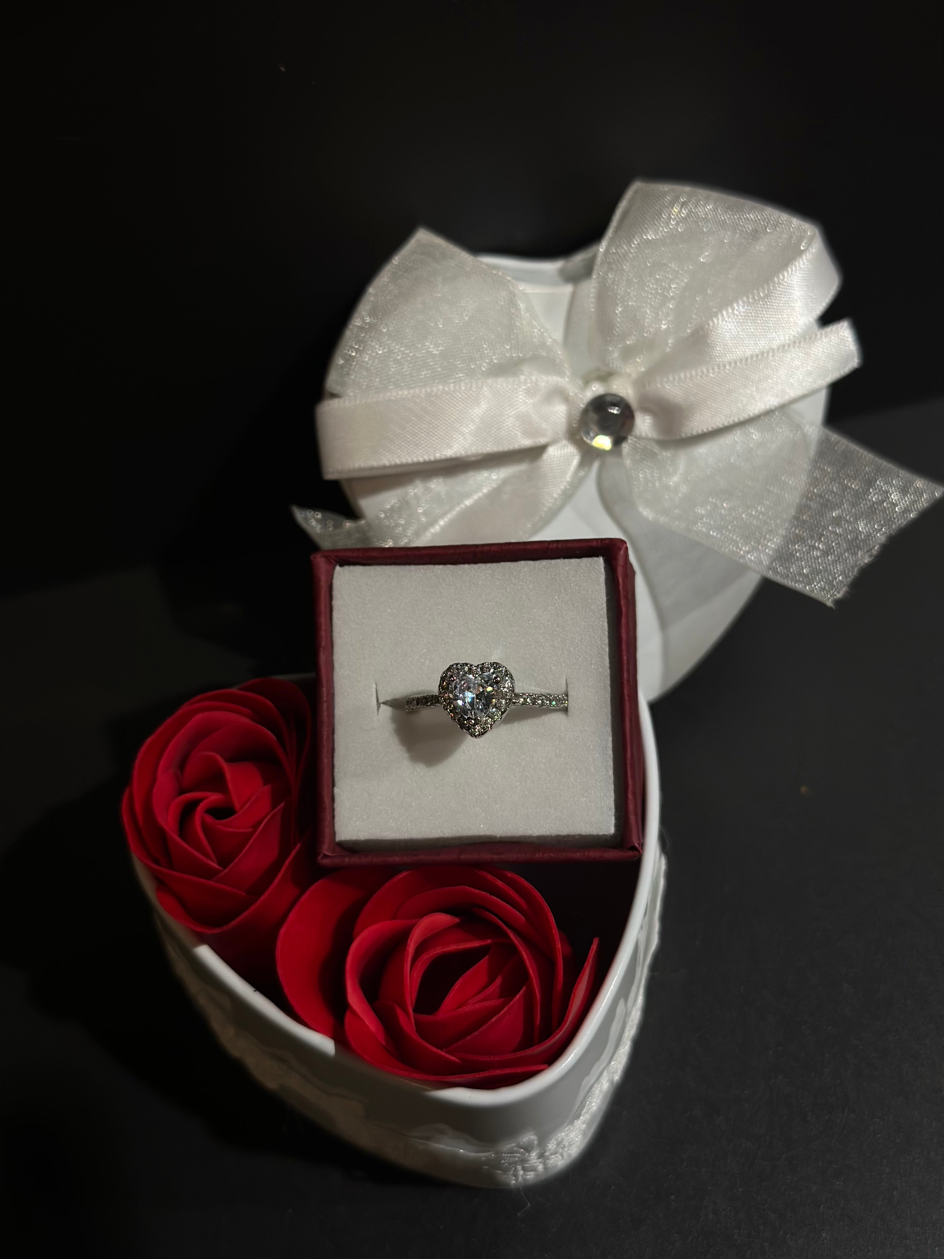 Juliette - Anillo with Love